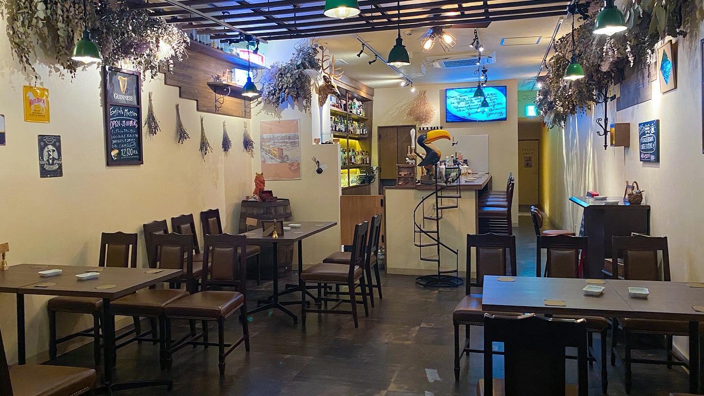 BAR FOLIAGE の店内 18