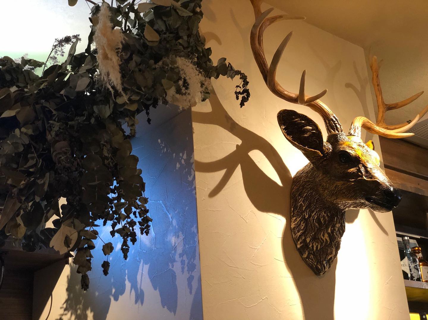 BAR FOLIAGE の店内 20